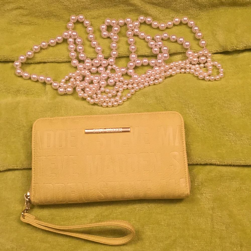 Steven Madden Wallet